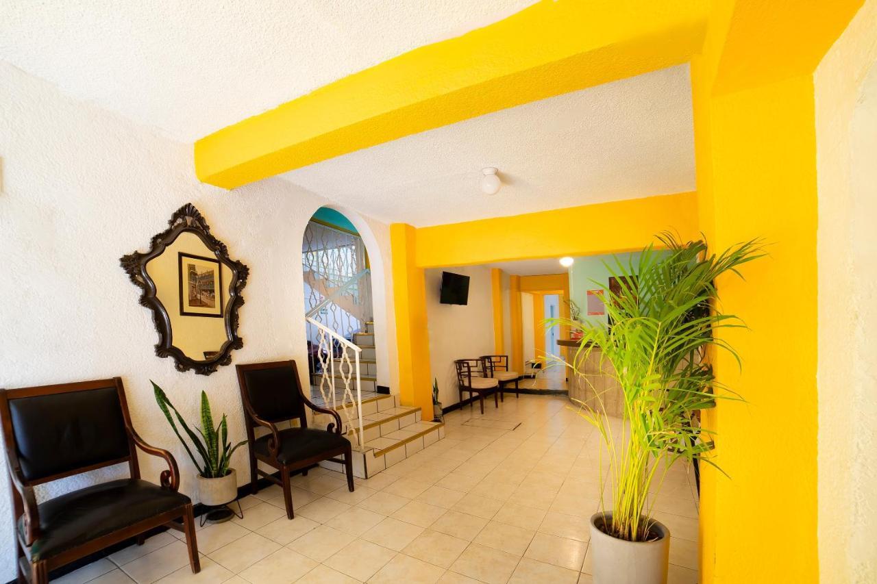 OYO Hotel Jardín Carpio Aguascalientes Exteriér fotografie